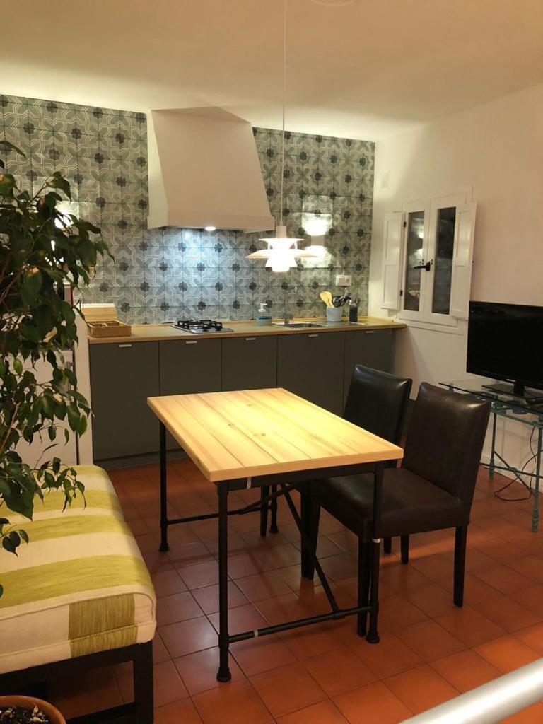 Apartamentos Tibula Museo Mérida Eksteriør bilde